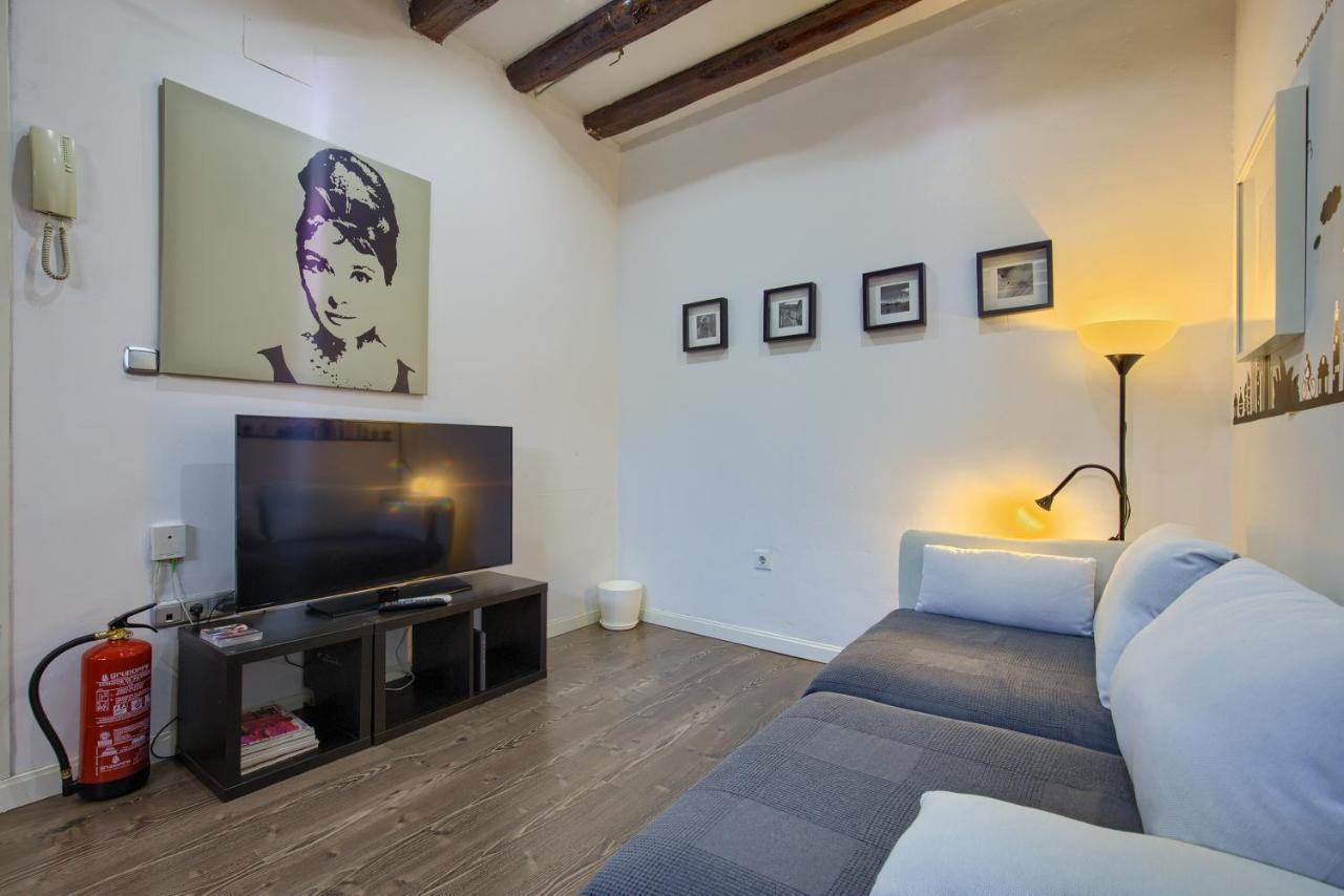Charming Sol Attic Apartment Madrid Bagian luar foto